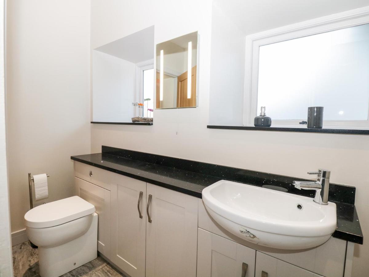 Granary Apartment Ulverston Bagian luar foto